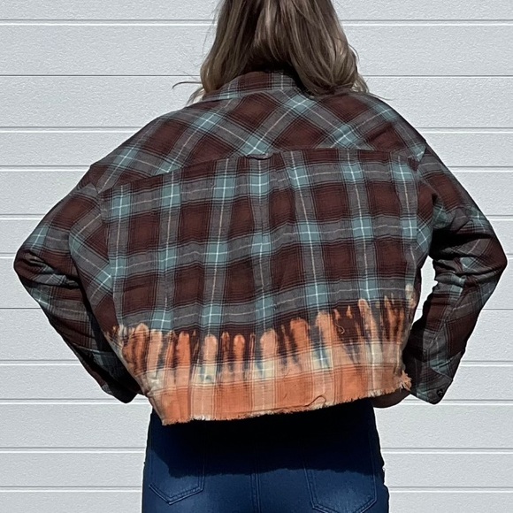 Bleach Wash Plaid Cropped Flannel | Raw Hem Jacket - Picture 8 of 11